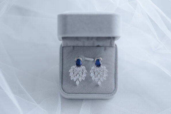 DJW-201900251-Virgo-Earrings-Rhodium-White-Gold-Sapphire