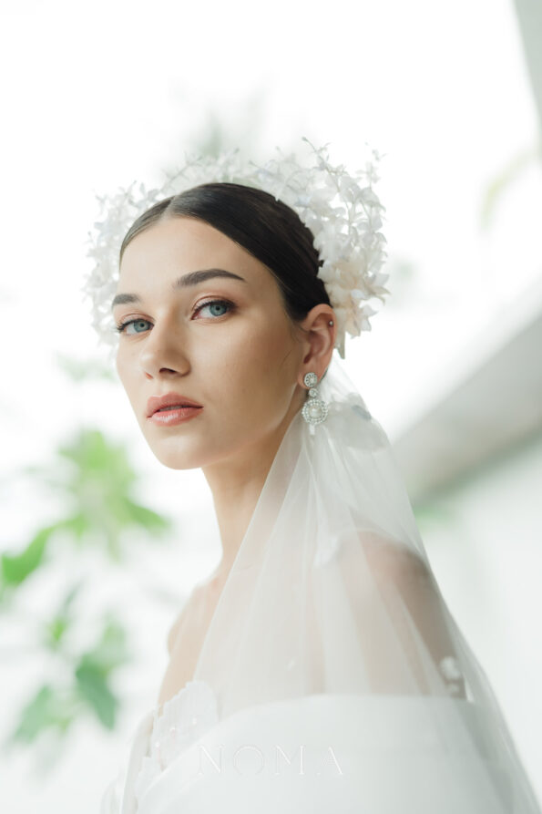 DJW-202200038-Dangling-Pearl-Radiant-Earrings-Rhodium-White-Gold-White-Pearl-4