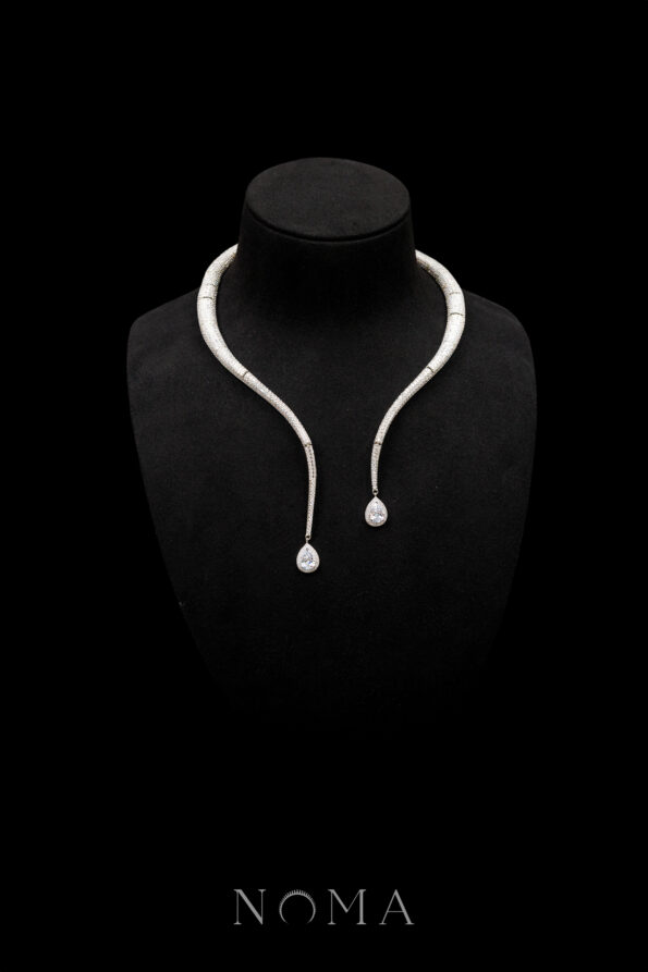 DJW-202400085-Curved-Paved-Necklace-Rhodium-White-Gold-White-Diamond