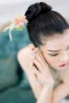 FLR-202000029-LR-Hummingbird-Hairpin-Gold-Pink-1