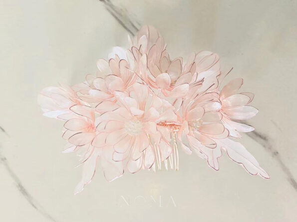 FLR-202100010-LR-Peony-Song-Haircomb-Rose-Gold-Pink-2