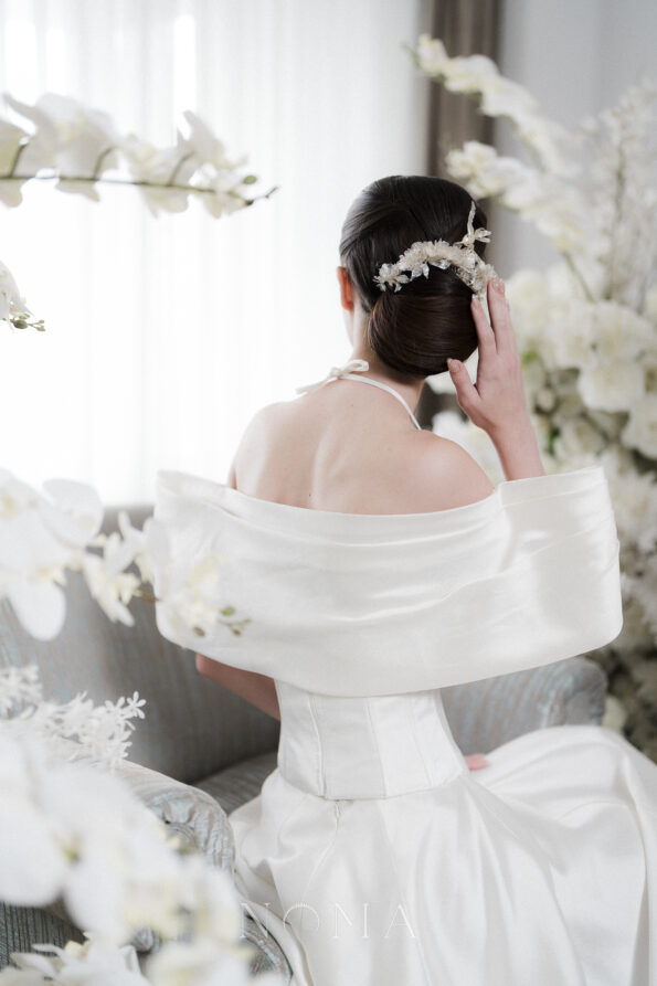 FLR-202200019-LR-White-Peony-Mix-Hairpin-Set-White-Silver-White-3-pcs-4