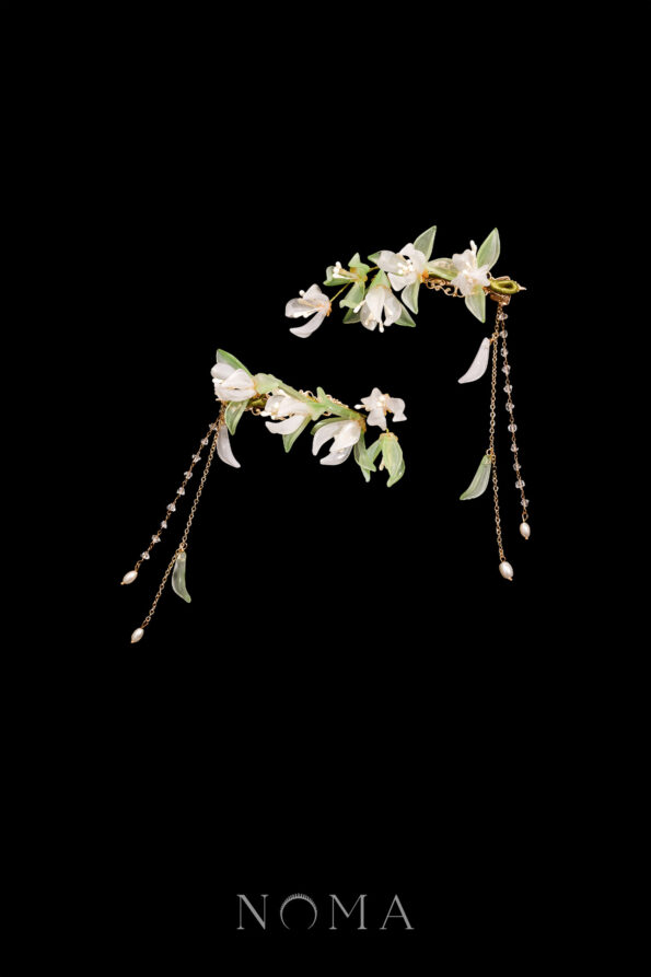 FLR-202300041-CG-Magnolia-Arrangement-Hairclip-Gold-White-1