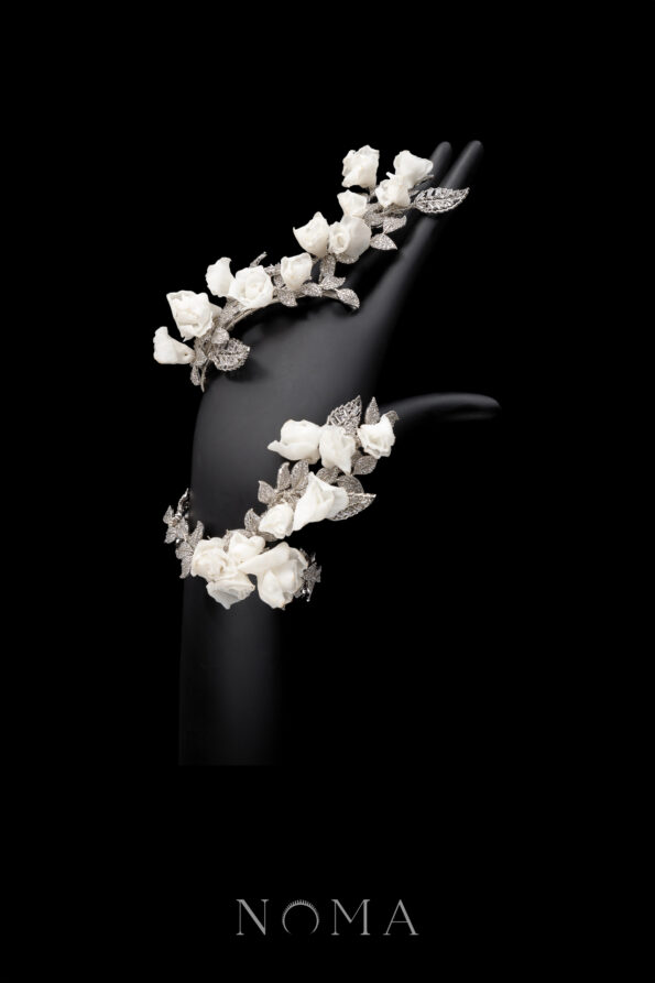 FLR-202400036-CC-Peony-Paved-Twigs-Twisting-Handcuff-White-Gold-White-2