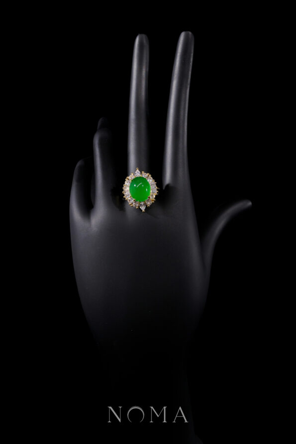JJW-202300059-Superior-Oval-Jade-Shine-Ring-18k-Yellow-Gold-Jade-Adjustable