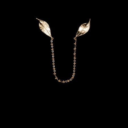 Double Leaf Chain Pin - 18k Yellow Gold