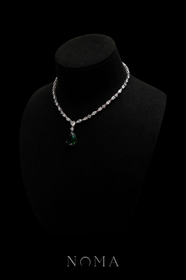 DJW-202400046-Pear-Heart-Raindrop-Necklace-Rhodium-White-Gold-Emerald-S-1