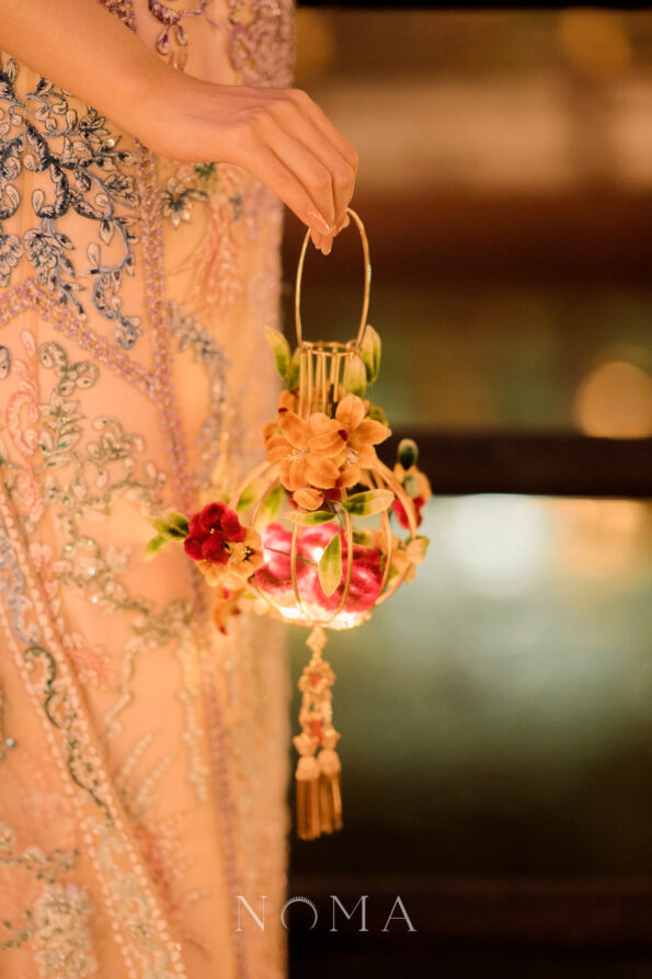 FLR-202500009-VA-Silken-Flower-Lantern-Gold-Red-6