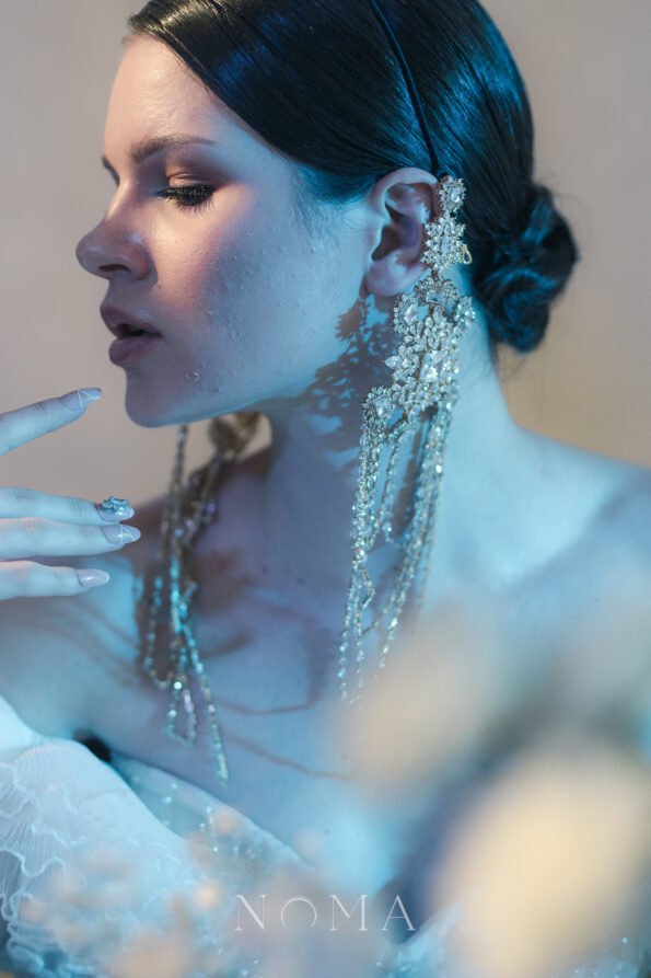 ACC-202300074-Royal-Rectangular-Chain-Earrings-Headband-Gold-1