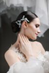 ACC-202400017-Pearly-Snowflakes-Side-Hairvine-or-Brooch-White-Gold