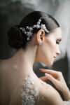 ACC-202400017-Pearly-Snowflakes-Side-Hairvine-or-Brooch-White-Gold