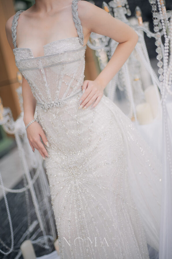 ACC-202400062-Dazzling-Elongated-Ponytail-Cover-Hairvine-White-Gold-3