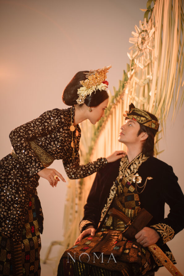 ANG-202400007-Anggrek-Merantai-Brooch-Doff-Gold-Black-3