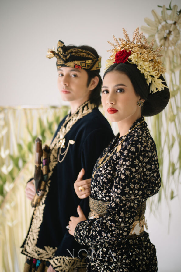 ANG-202400010-Bertabur-Kemewahan-Akbar-Hairpin-Gold-1
