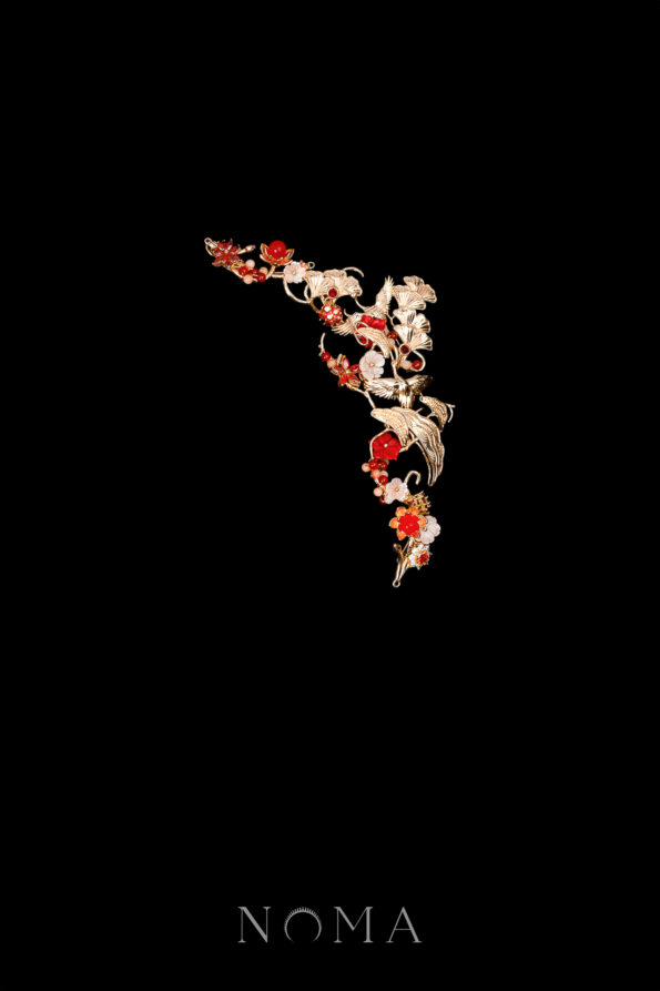 CHN-202300087-Crane-Ginkgo-Harmony-Side-Hairvine-Gold-Ruby-Right