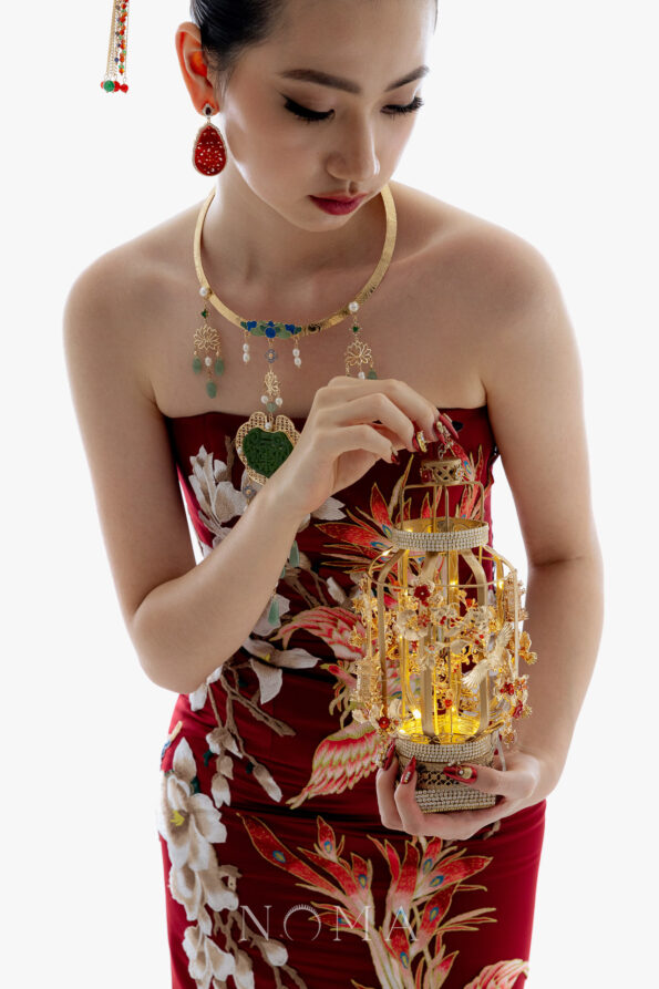 CHN-202300132-Crane-Heavenly-Lantern-Gold-Red-4