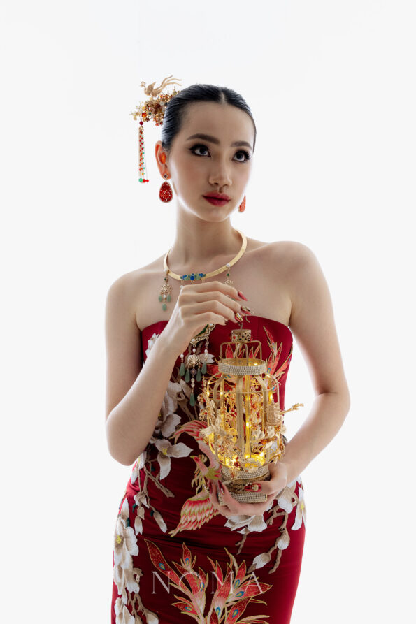 CHN-202300132-Crane-Heavenly-Lantern-Gold-Red-5