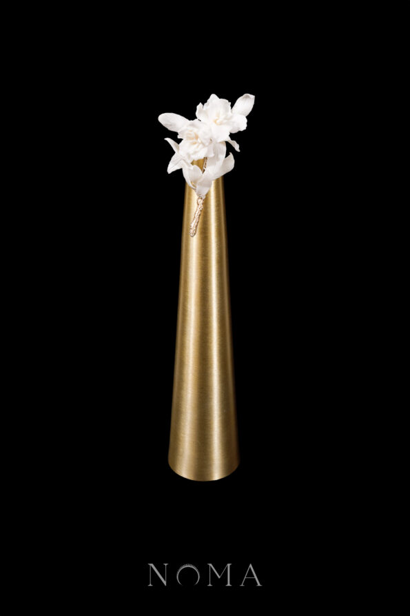 FLR-202400029-CC-Double-Peony-Leaves-Pin-White-Silver-White-1