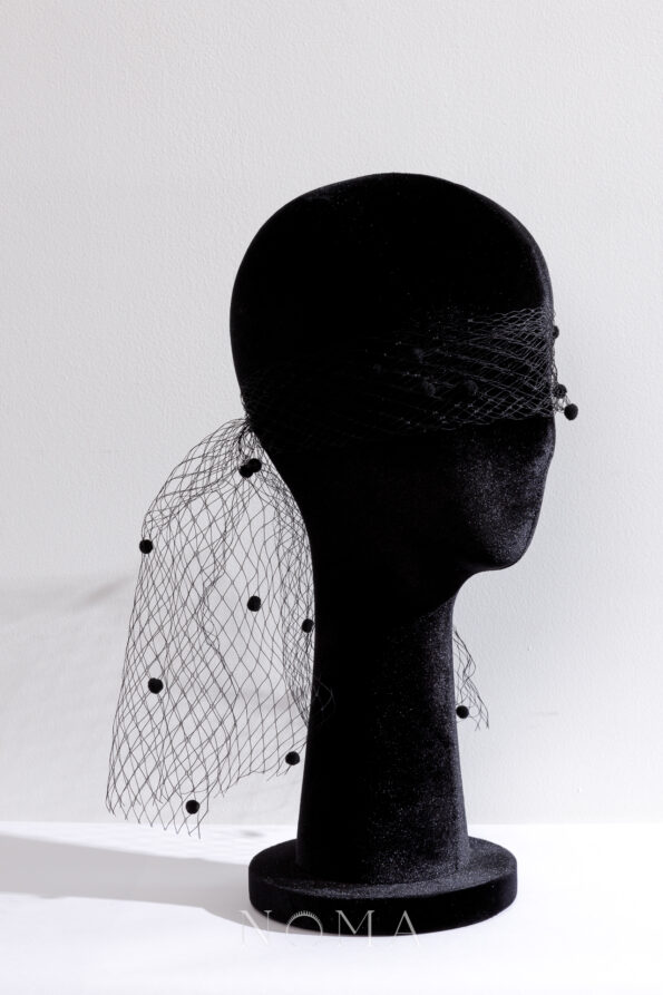 HMV-202400004-Pompous-Veil-and-Bow-Set-White-Gold-Black-2-pcs-1