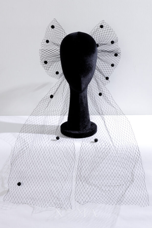 HMV-202400004-Pompous-Veil-and-Bow-Set-White-Gold-Black-2-pcs-3