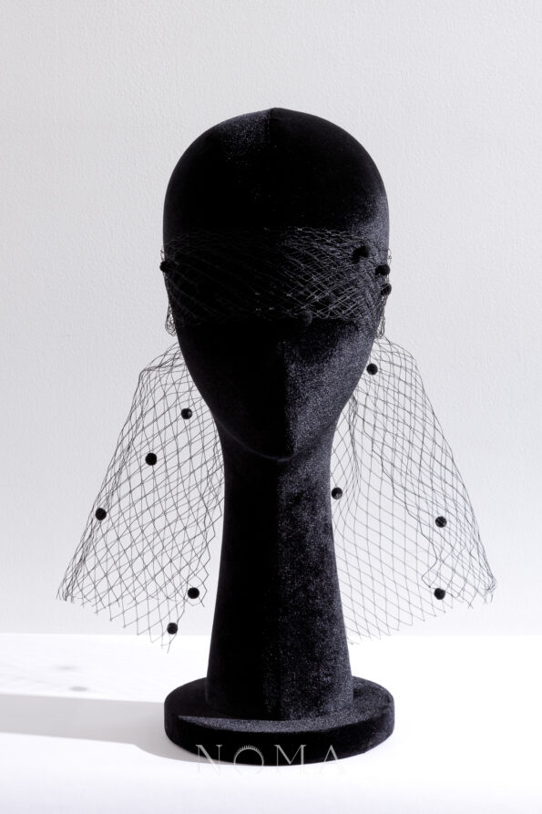 HMV-202400004-Pompous-Veil-and-Bow-Set-White-Gold-Black-2-pcs