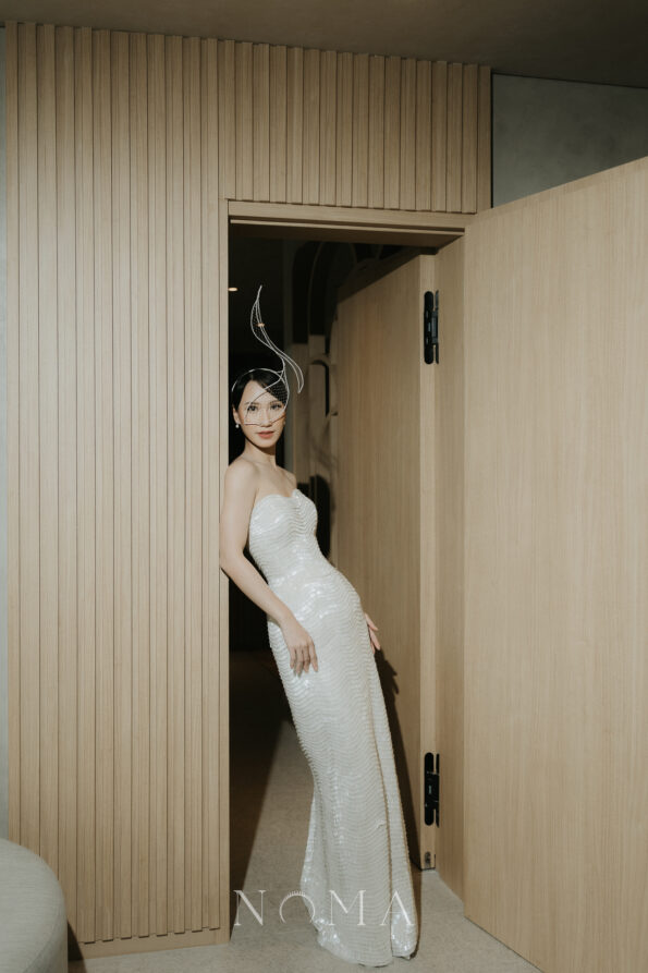 HMV-202500001-Artistic-Veil-Headpiece-White-Silver-White-4