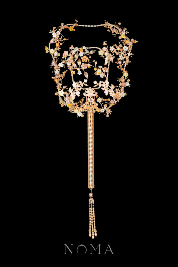 CHN-202500249-Mosaic-Noble-Crane-Tranquility-Fan-Gold-Pink