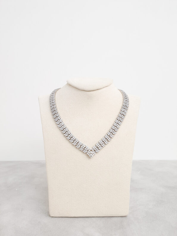 DJW-201900434-V-Round-Paved-Choker-Rhodium-White-Gold