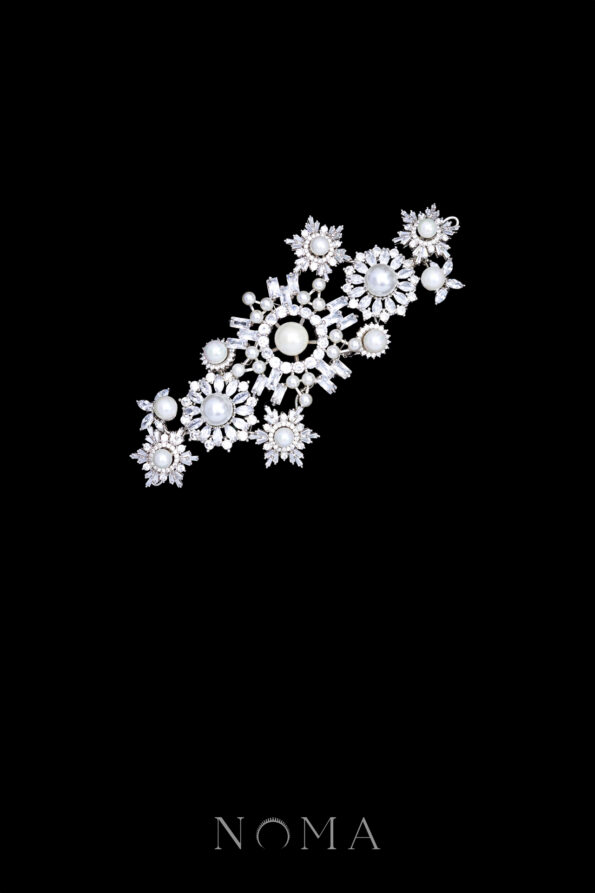 ACC-202400070-Pearl-Mix-Arrangement-Hairvine-or-Brooch-White-Gold