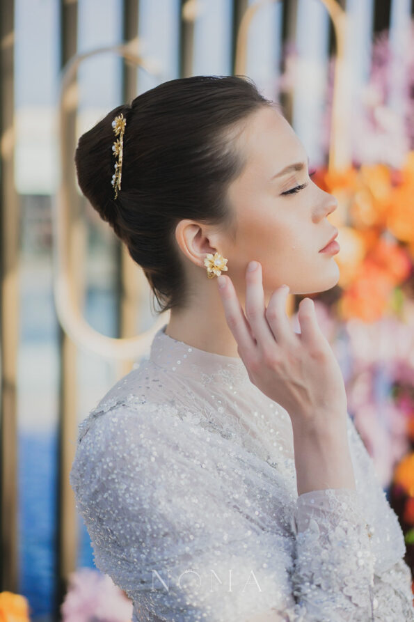 ANG-202200010-Dewata-Floral-Suweng-Earrings-Doff-Gold-4