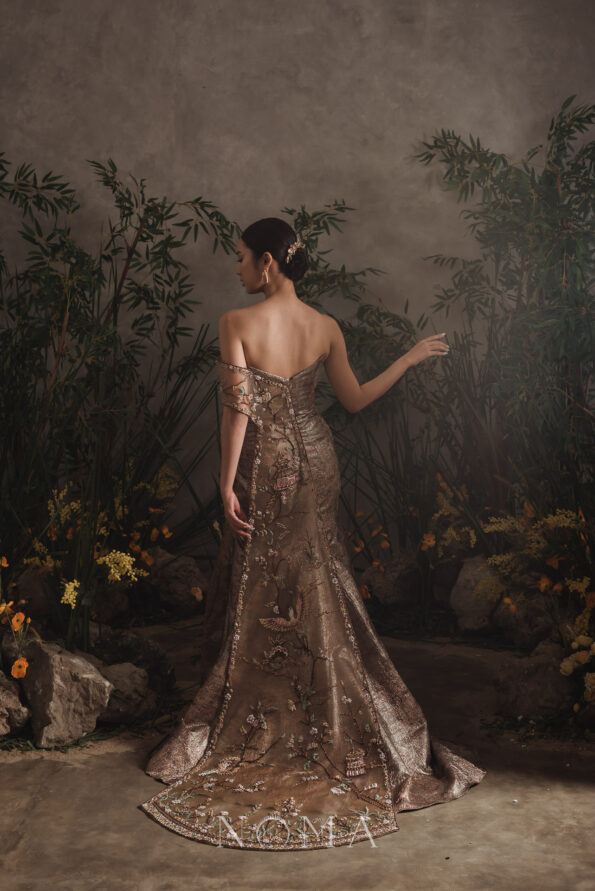 CHN-202300080-Curved-Phoenix-Lotus-Floral-Branches-Hairvine-Gold-4